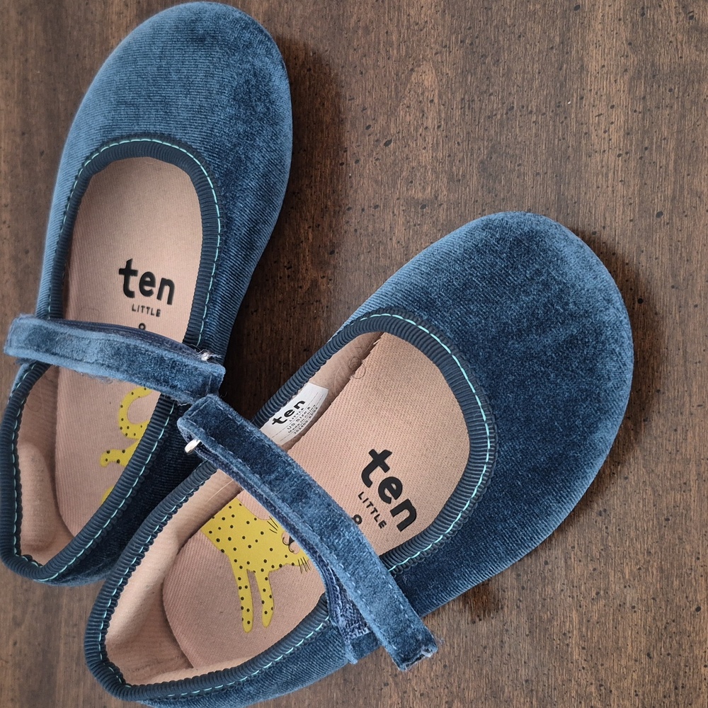 ten Little Velvet Sapphire Blue Ballet Flats - Picture 2 of 4